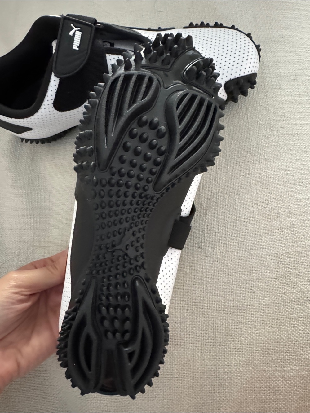 Puma Mostro Perf - Picture 2 of 6